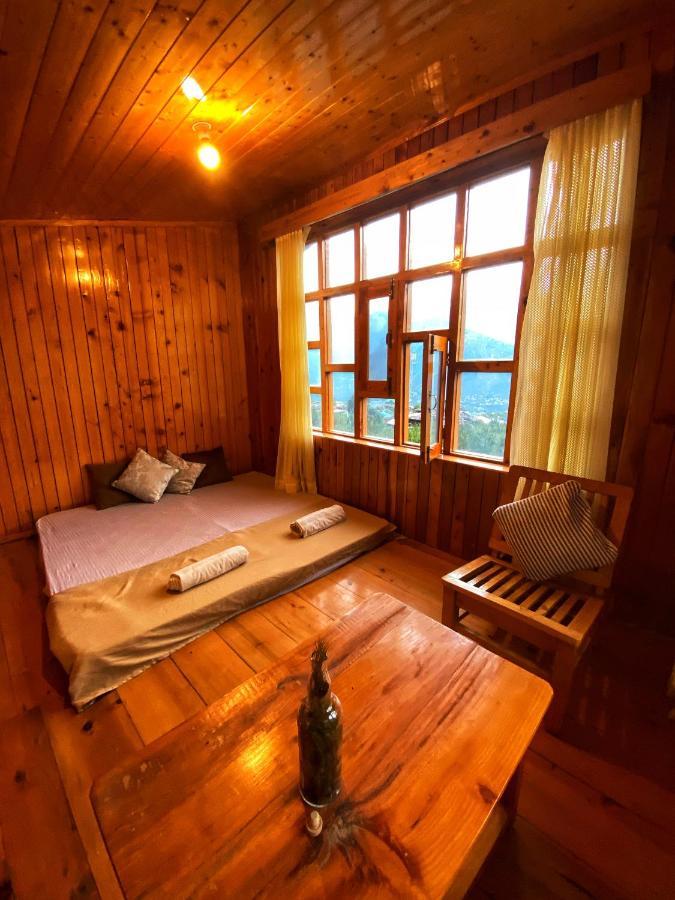 Pine Tower Inn Manāli Eksteriør billede